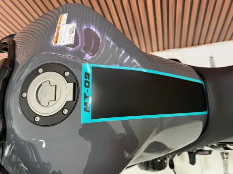 YAMAHA MT-09 850 ABS, Foto 9