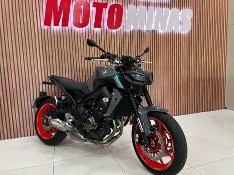 YAMAHA MT-09 850 ABS, Foto 11