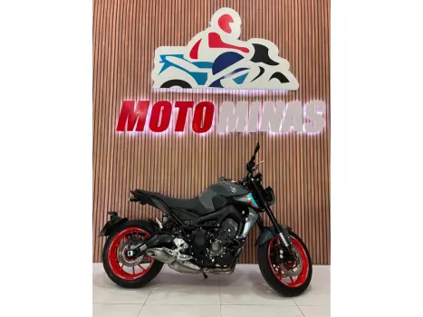 YAMAHA MT-09 850 ABS, Foto 14