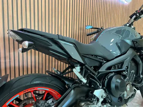 YAMAHA MT-09 850 ABS, Foto 20