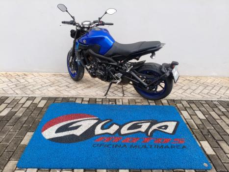 YAMAHA MT-09 850 ABS, Foto 3