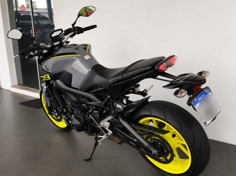 YAMAHA MT-09 850 ABS, Foto 6
