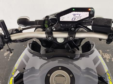 YAMAHA MT-09 850 ABS, Foto 8