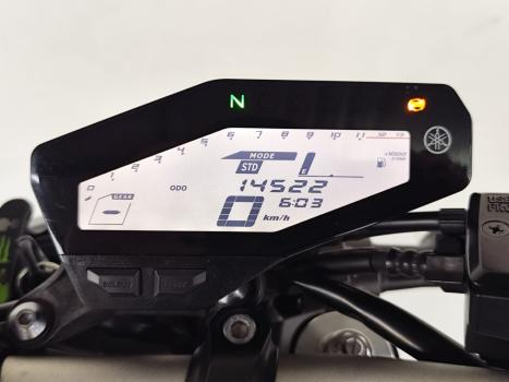 YAMAHA MT-09 850 ABS, Foto 9