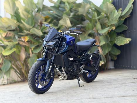 YAMAHA MT-09 850 ABS, Foto 5