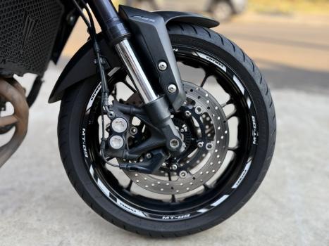 YAMAHA MT-09 850 ABS, Foto 12
