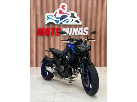 YAMAHA MT-09 850 ABS, Foto 4