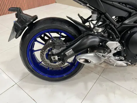 YAMAHA MT-09 850 ABS, Foto 8