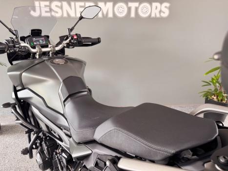 YAMAHA MT-09 Tracer GT 900 , Foto 5