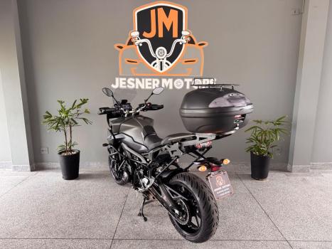 YAMAHA MT-09 Tracer GT 900 , Foto 7