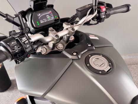 YAMAHA MT-09 Tracer GT 900 , Foto 12