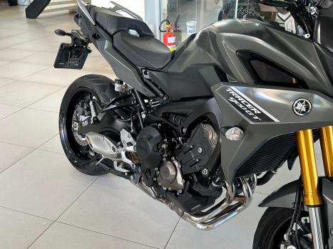 YAMAHA MT-09 Tracer GT 900 , Foto 3