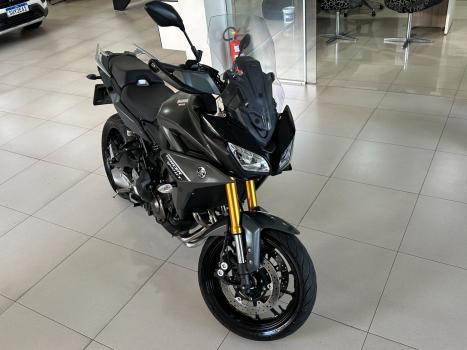 YAMAHA MT-09 Tracer GT 900 , Foto 4
