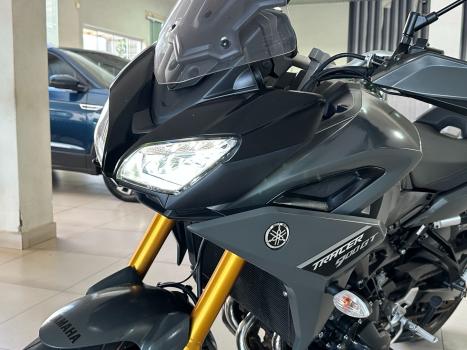 YAMAHA MT-09 Tracer GT 900 , Foto 6