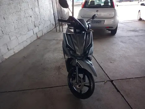 YAMAHA Neo UBS 125 , Foto 5