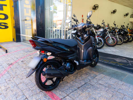 YAMAHA Neo UBS 125 , Foto 4