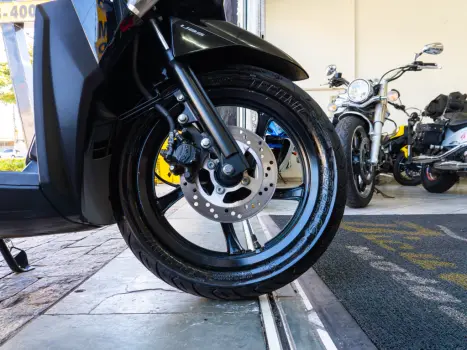YAMAHA Neo UBS 125 , Foto 5
