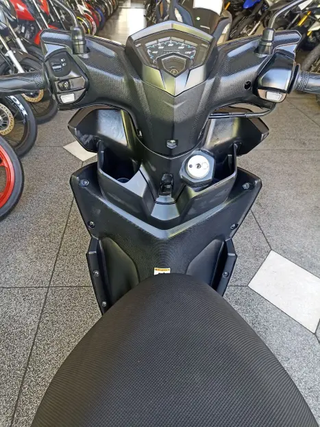 YAMAHA Neo UBS 125 , Foto 6