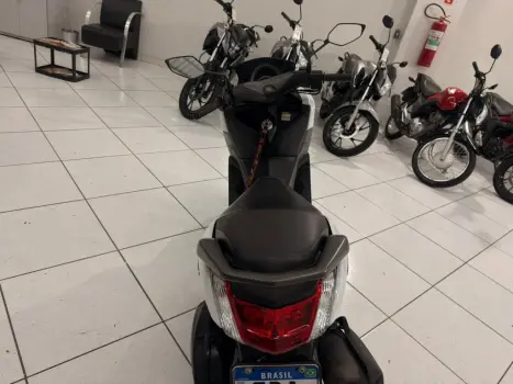 YAMAHA NMax 160 ABS, Foto 10