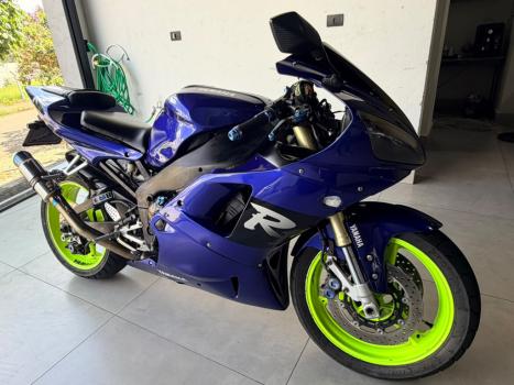 YAMAHA R 15 , Foto 3