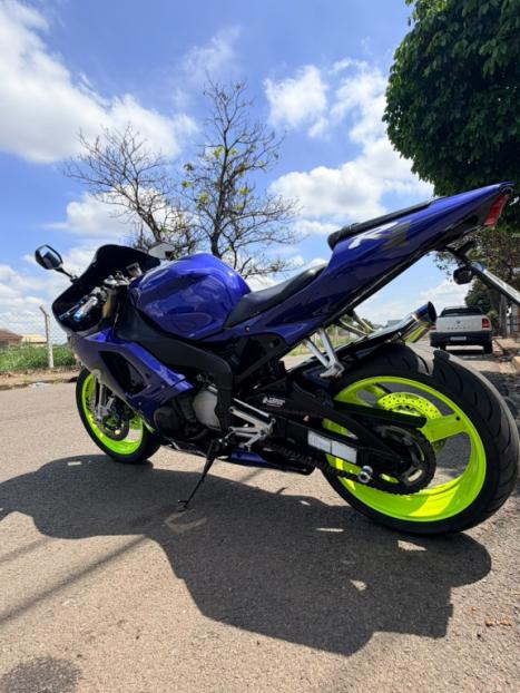YAMAHA R 15 , Foto 9