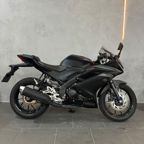 YAMAHA R 15 , Foto 1