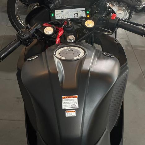YAMAHA R 15 , Foto 6