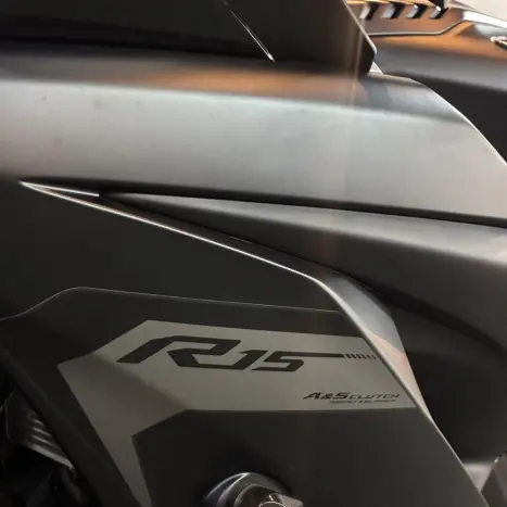 YAMAHA R 15 , Foto 12
