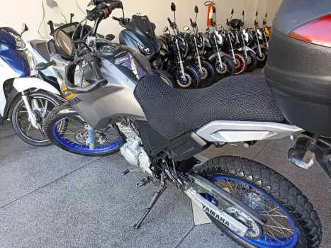 YAMAHA Tener 250 XTZ, Foto 9