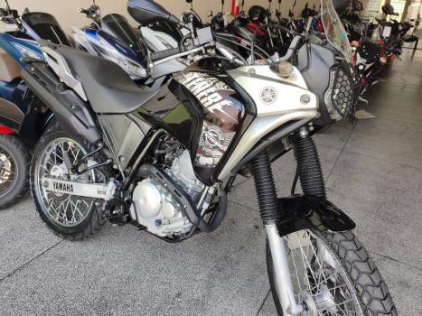 YAMAHA Teneré 250 XTZ, Foto 3