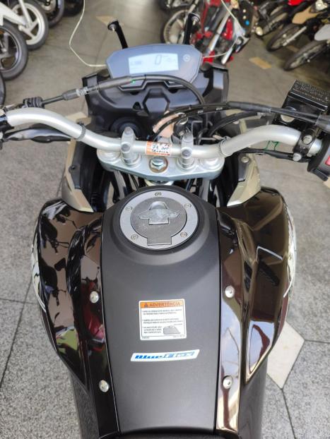 YAMAHA Teneré 250 XTZ, Foto 7