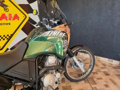 YAMAHA Teneré 250 XTZ, Foto 3