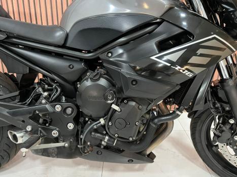 YAMAHA XJ6 600 , Foto 7