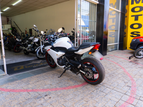 YAMAHA XJ6 600 F, Foto 3 YAMAHA XJ6 600 F, Foto 3