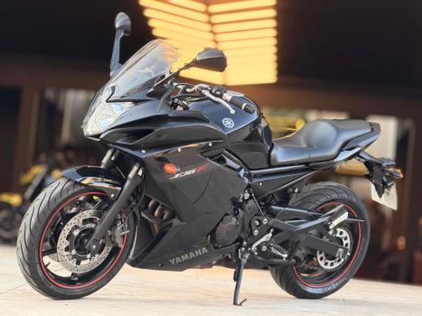 YAMAHA XJ6 600 F, Foto 4