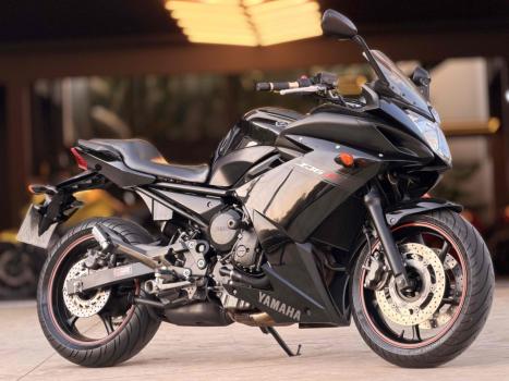 YAMAHA XJ6 600 F, Foto 1