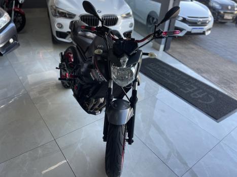 YAMAHA XJ6 600 F, Foto 5