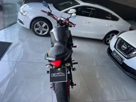 YAMAHA XJ6 600 F, Foto 7