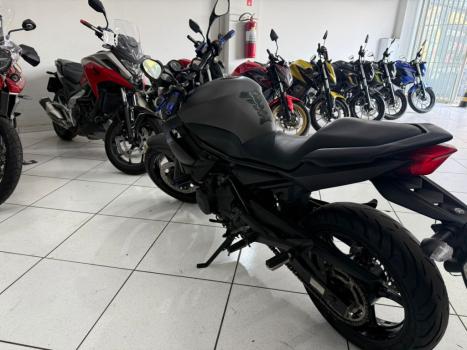 YAMAHA XJ6 600 N, Foto 8