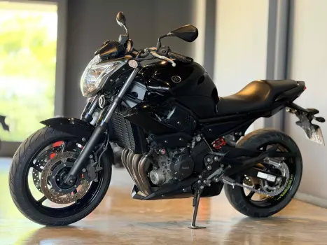 YAMAHA XJ6 600 N, Foto 2 YAMAHA XJ6 600 N, Foto 2