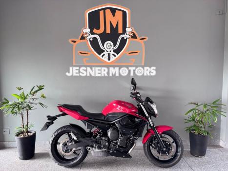 YAMAHA XJ6 600 N, Foto 2