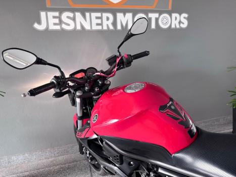 YAMAHA XJ6 600 N, Foto 10