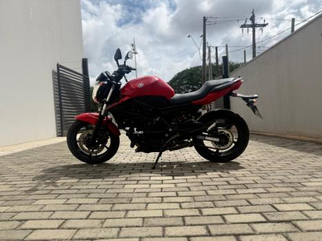 YAMAHA XJ6 600 N, Foto 2