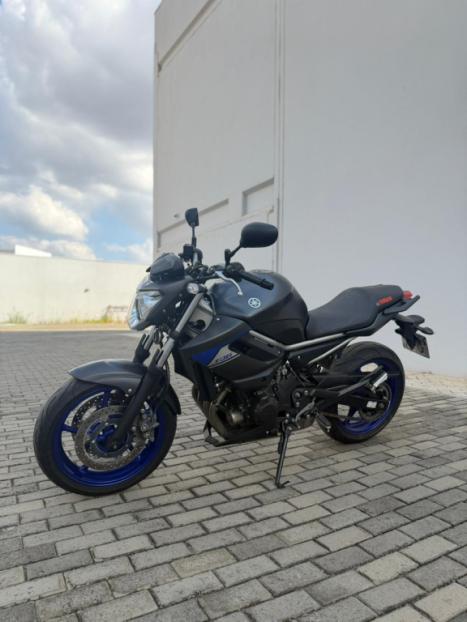 YAMAHA XJ6 600 N, Foto 2