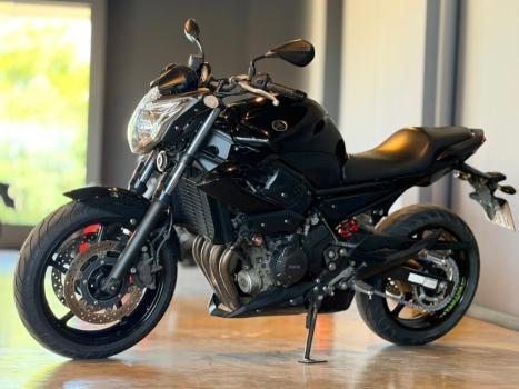 YAMAHA XJ6 600 N, Foto 2