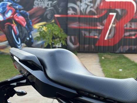 YAMAHA XJ6 600 N, Foto 7