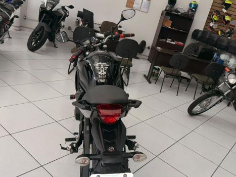 YAMAHA XJ6 600 N, Foto 4