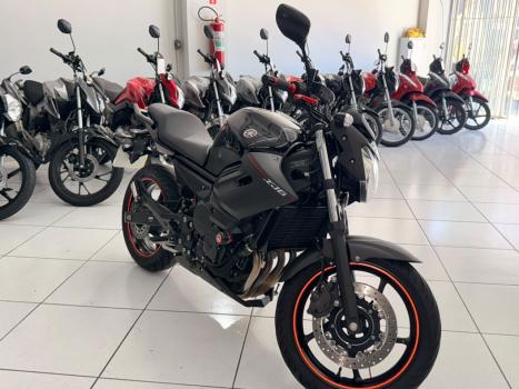 YAMAHA XJ6 600 N, Foto 6