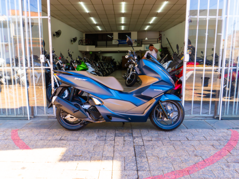 YAMAHA Xmax 160 , Foto 2