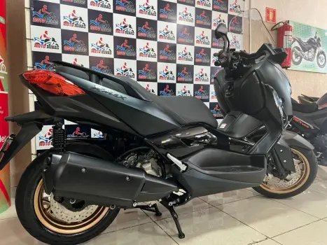 YAMAHA Xmax 250 , Foto 9